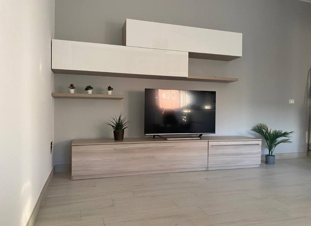 דירות Shining House In מילאנו מראה חיצוני תמונה